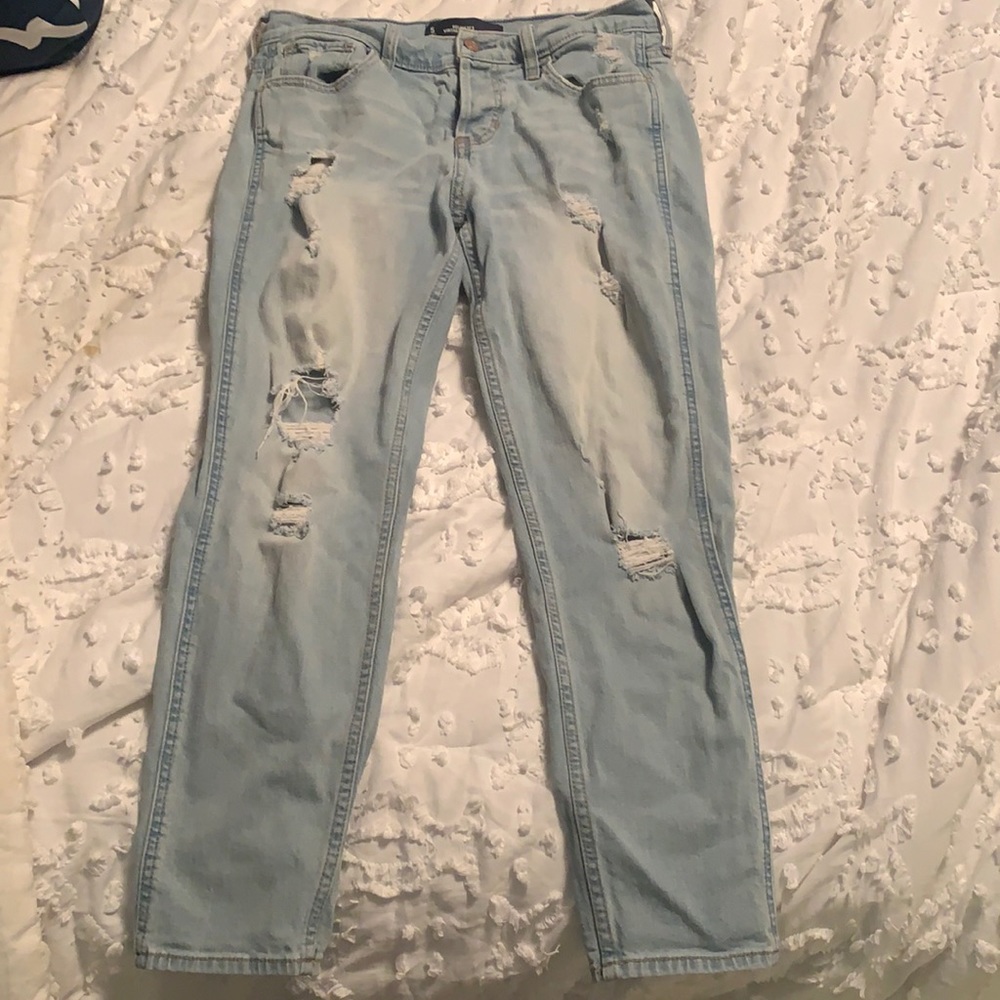Hollister vintage boyfriend jeans.